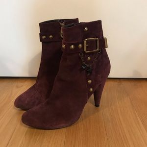 Marc Jacobs purple suede ankle boots